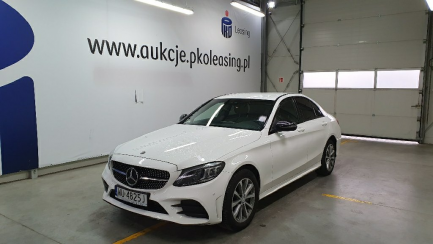 Zdjęcie przedmiotu: MERCEDES C200 4MATIC 9G-TRONIC