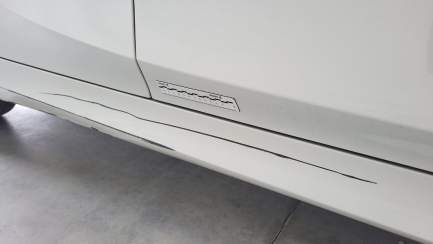 Zdjęcie przedmiotu: BMW 320e Sport Line aut