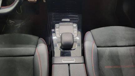 Zdjęcie przedmiotu: Mercedes-Benz CLA 200 AMG Line 7G-DCT