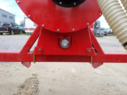 Zdjęcie przedmiotu: KVERNELAND Miniair Nova Rigid precision air seeder components