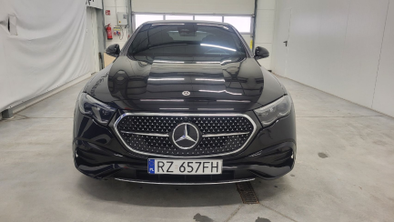 Zdjęcie przedmiotu: Mercedes-benz E 300 e AMG LINE PREMIUM 4Matic