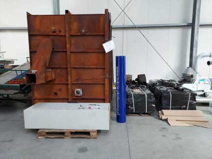 Zdjęcie przedmiotu: Galvanizing furnace with equipment