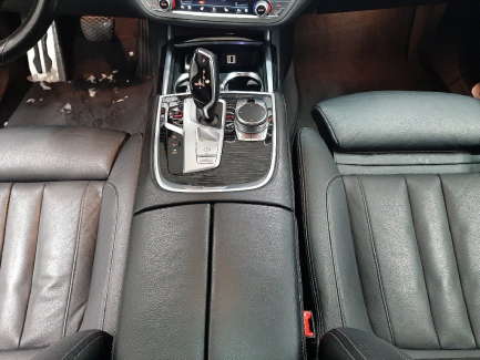 Zdjęcie przedmiotu: Bmw 740d xDrive