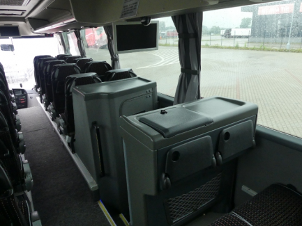 Zdjęcie przedmiotu: SCANIA HIGER TOURING HD