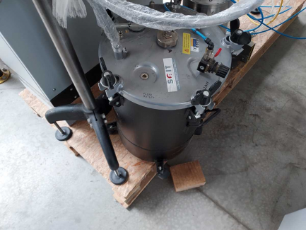 Zdjęcie przedmiotu: Line for gluing mattresses D&D System / DUEEFE-APER / BELLUSSI -AX-R + AX-L / NT / AXPRL