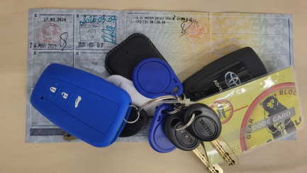 Zdjęcie przedmiotu: Toyota RAV4 2.5 Hybrid Executive 4x4