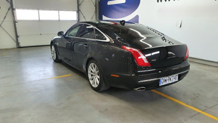 Zdjęcie przedmiotu: JAGUAR, XJ 15-, 3.0 D V6 Premium Luxury