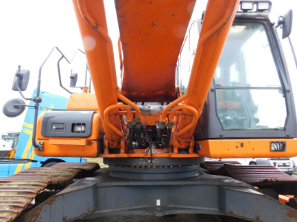 Zdjęcie przedmiotu: DOOSAN DX530LC-3 tracked excavator
