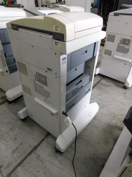 Zdjęcie przedmiotu: Hewlett-Packard (HP) LaserJet M5035 MFP laser multifunction printer