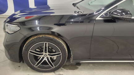 Zdjęcie przedmiotu: Mercedes-benz E 300 e AMG LINE PREMIUM 4Matic