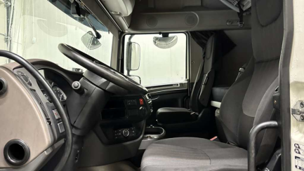 Zdjęcie przedmiotu: DAF XF 480 E6 21.0t FT Space Cab