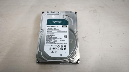 Zdjęcie przedmiotu: Dysk serwerowy Synology HAT3300 8TB 3.5"; SATA III (6 Gb/s)  (HAT3300-8T)