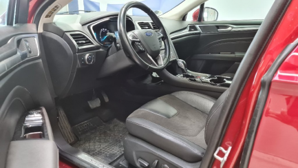 Zdjęcie przedmiotu: Ford Mondeo sedan 2.0 Hybrid Titanium