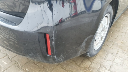 Zdjęcie przedmiotu: Toyota Prius 1.8 HSD Premium