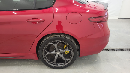Zdjęcie przedmiotu: ALFA ROMEO GIULIA 2.0 Turbo Veloce TI Q4 aut Pojazd po długotrwałym postoju!