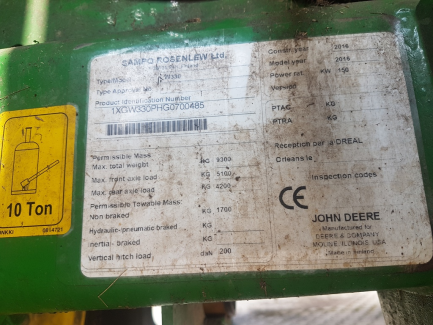 Zdjęcie przedmiotu: Kombajn Zbożowy John Deere W 330 Z HEDEREM I STOŁEM DO RZEPAKU