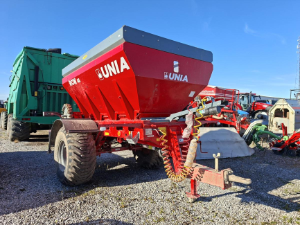 Zdjęcie przedmiotu: UNIA RCW 45 fertilizer spreader