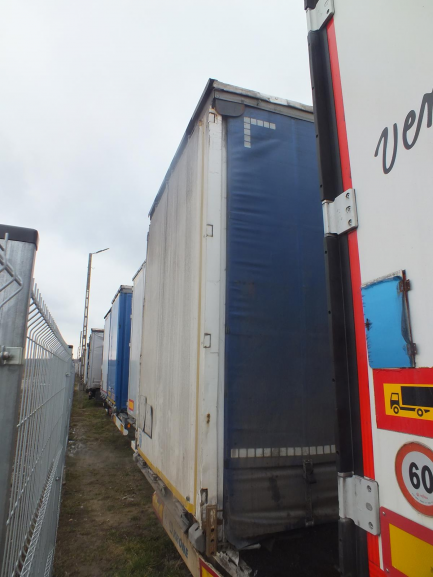 Zdjęcie przedmiotu: KRONE SD Curtain trailer