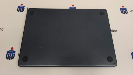 Zdjęcie przedmiotu: Notebook / Laptop Apple MacBook Air 15''. 8-rdzeniowy procesor M3 (GPU 10 rdzeni) / RAM 8GB / dysk 256GB SSD (p&oacute;łnoc), kod prod. MRYU3ZE/A