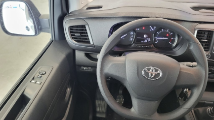 Zdjęcie przedmiotu: Toyota ProAce Verso 2.0 D4-D Long Business