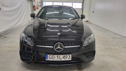 Zdjęcie przedmiotu: Mercedes-benz E 220 d Coupe 4-Matic 9G-TRONIC