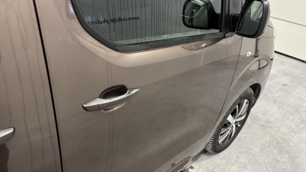 Zdjęcie przedmiotu: Toyota ProAce Verso 2.0 CRD E6.2 2.9t Medium Family S&S Aut.