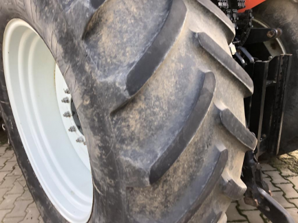 Zdjęcie przedmiotu: Steyr 6185 CVT Eco-Tech farm tractor