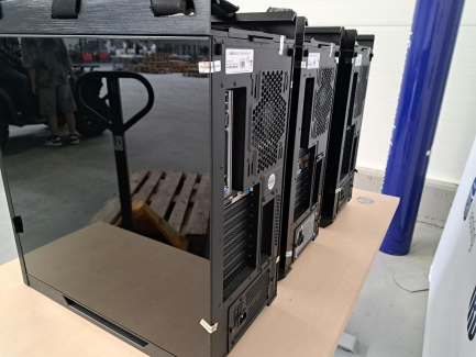 Zdjęcie przedmiotu: ASUS Desktop Computer &ndash; 3 pcs.