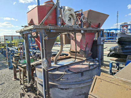 Zdjęcie przedmiotu: Automatyczna linia technologiczna do produkcji prefabrykat&oacute;w z betonu wykonanych w formach zalewowych Mikon Maszyny Sp. z o.o.