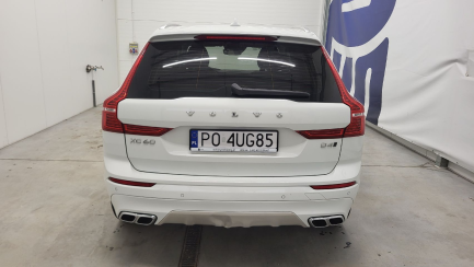 Zdjęcie przedmiotu: Volvo XC60 D4 SCR AWD Momentum aut