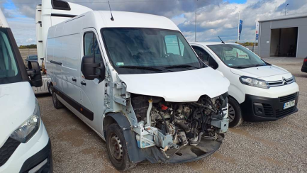 Zdjęcie przedmiotu: Renault Master FWD 2.3 dCi E6d 3.5t L3H3 Pack Clim