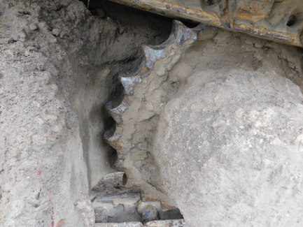 Zdjęcie przedmiotu: Hyundai Heavy Industries CO tracked excavator. LTD. R500LC - 7A