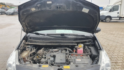 Zdjęcie przedmiotu: Toyota Prius 1.8 HSD Premium