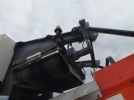 Zdjęcie przedmiotu: SANDVIK QJ341 self-propelled jaw crusher