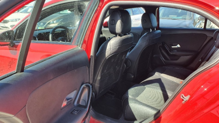 Zdjęcie przedmiotu: Mercedes-benz A 180d Style 7G-DCT