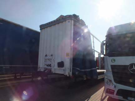 Zdjęcie przedmiotu: Original price PLN 22 000 NET KRONE SD Curtain trailer