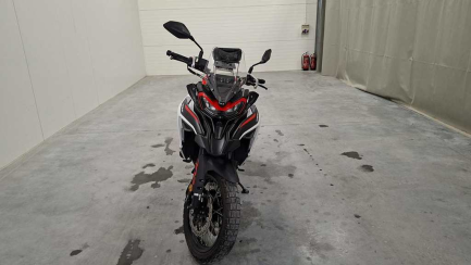 Zdjęcie przedmiotu: BENELLI TRK 702X
