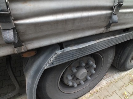 Zdjęcie przedmiotu: KOGEL S24-1 curtain semi-trailer