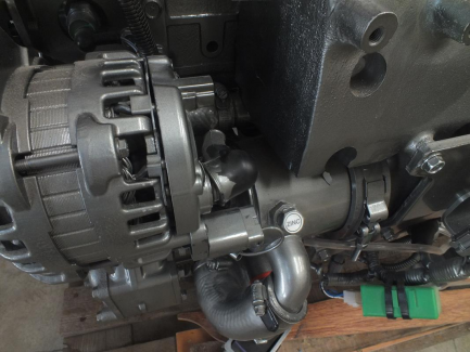 Zdjęcie przedmiotu: YANMAR yacht engine with YANMAR Y4LHA Y4LHA equipment - STP