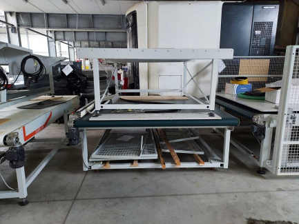 Zdjęcie przedmiotu: Line for gluing mattresses D&D System / DUEEFE-APER / BELLUSSI -AX-R + AX-L / NT / AXPRL