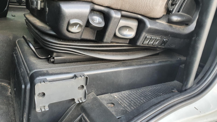 Zdjęcie przedmiotu: Iveco AS440T/P 4x2 Hi-Way