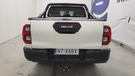 Zdjęcie przedmiotu: Toyota Hilux 2.8 D-4D Double Cab Invincible 4x4 aut
