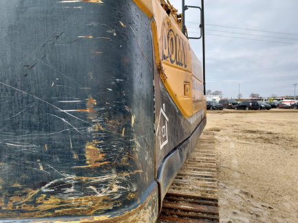 Zdjęcie przedmiotu: Crawler excavator Hyundai ROBEX 210 LC-9