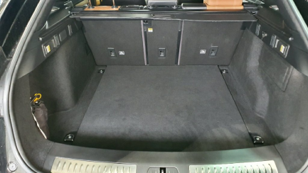 Zdjęcie przedmiotu: RANGE ROVER VELAR 2.0 Si4 R-Dynamic HSE