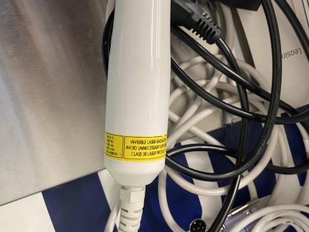 Zdjęcie przedmiotu: Urządzenie kosmetyczne - laser diodowy LestheZone Hialurofrax