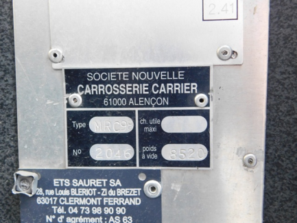 Zdjęcie przedmiotu: Renault Carrier Medium LR 210