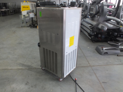 Zdjęcie przedmiotu: Ice cream making machine RESTO QUALITY BX418 CRE / C-D1 BX418 CRE / C-D1