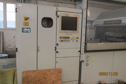 Zdjęcie przedmiotu: SALVAGNINI P2 Performer bending center - a CNC device designed for bending metal sheets up to 2 mm thick.