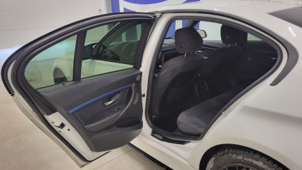 Zdjęcie przedmiotu: BMW 330i xDrive M Sport sport-aut Cepik Informacja o odczycie licznika!