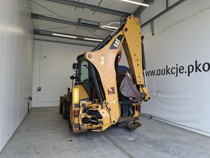 Zdjęcie przedmiotu: Екскаватор-навантажувач CAT 432F2